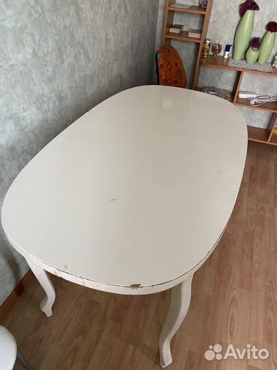 Стеклянная тумба под тв