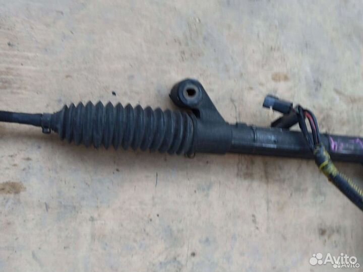 Рулевая рейка Mazda verisa