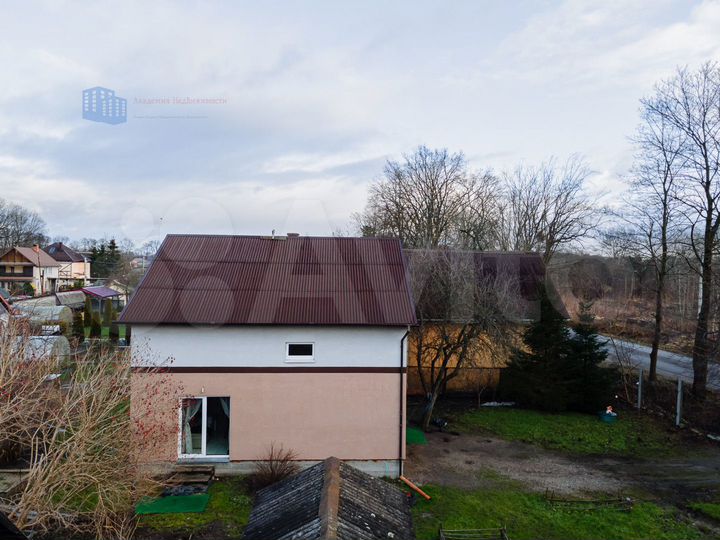 Дом 122,4 м² на участке 4 сот.