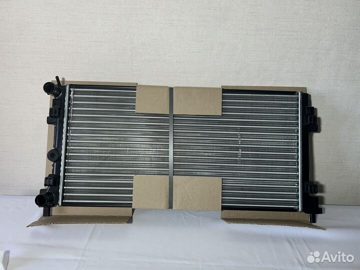 Радиатор Skoda Rapid