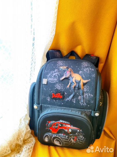 Портфель, рюкзак ранец