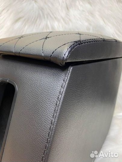 Бар/подлокотник Renault Duster 2021