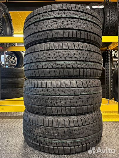 Kapsen SnowShoes AW33 205/65 R16