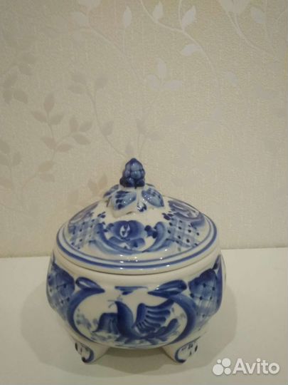 Конфетница-сахарница гжель