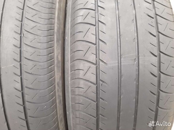 Yokohama E70E 215/60 R16