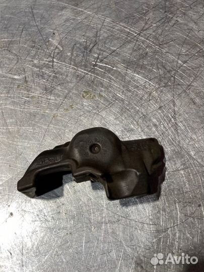 Кожух(изолятор) Mercedes S-Class W221 M276 3.5I