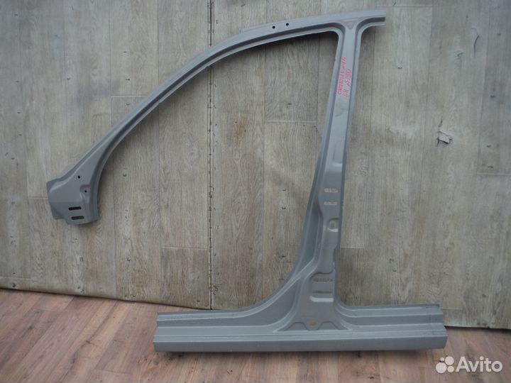 Боковина стойка кузова левая №190 chevrolet Niva