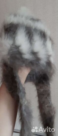 Шапка пуховая