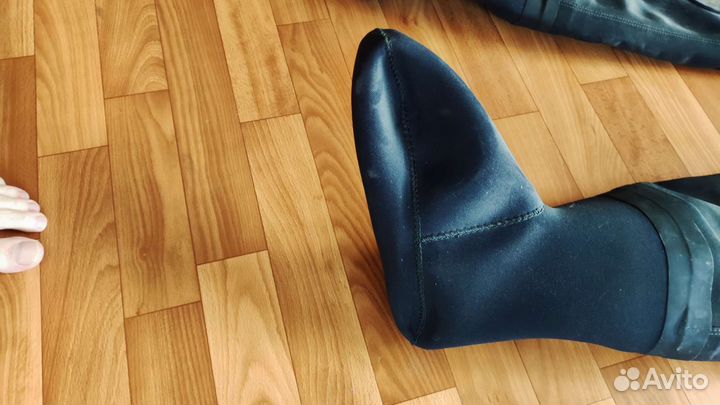 Сухой гидрокостюм