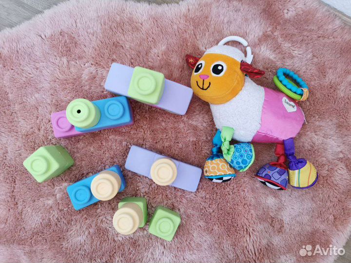 Развивающие игрушки кубики пакетом и прорезыватели