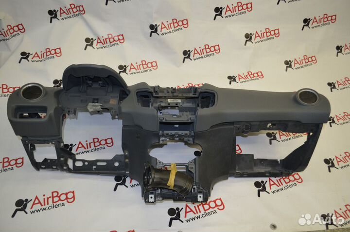 Рулевая накладка Skoda Rapid (2013- ) матовая