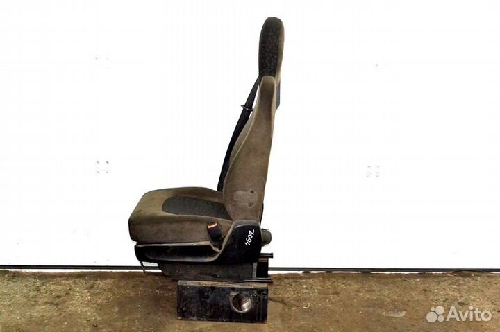 Пассажирское сиденье, одиночное DAF XF105 (01.05)