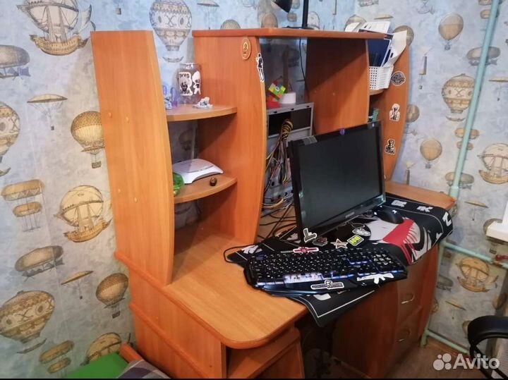 Компьютерный стол бу