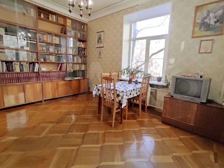 3-к. квартира, 64 м², 2/6 эт.