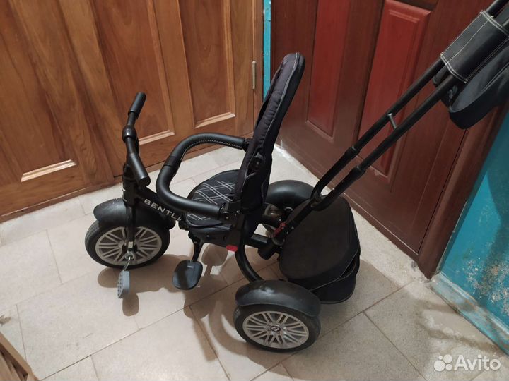 Детский трехколесный велосипед bentley