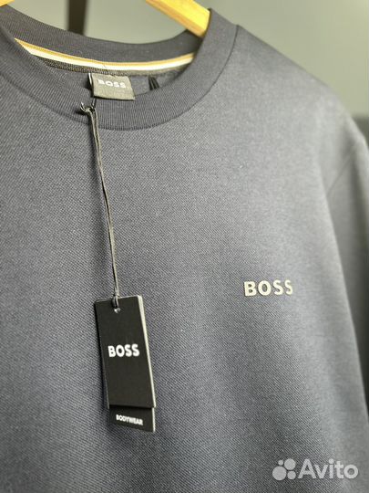 Джемпер boss