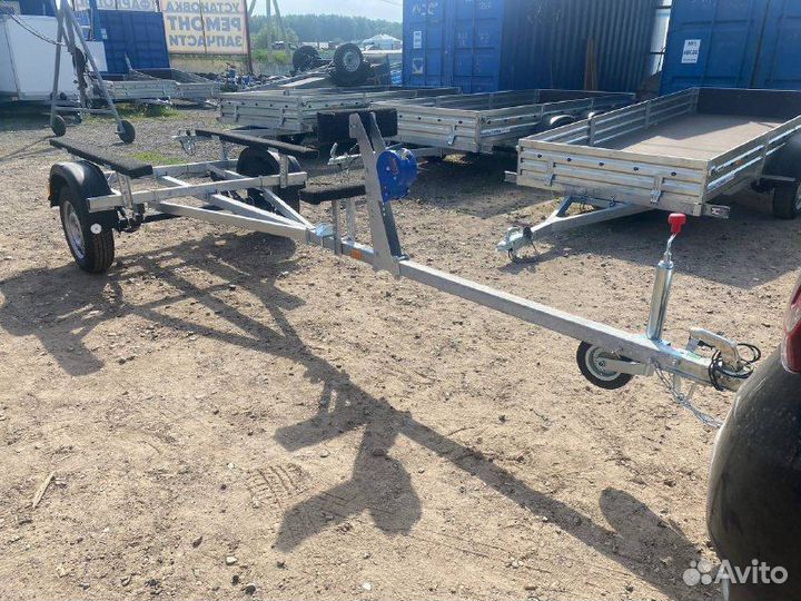 Прицеп для алюминиевых,пластиковых, надувных лодок