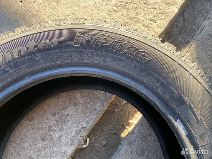 Hankook Winter I'Pike 215/65 R17 98T