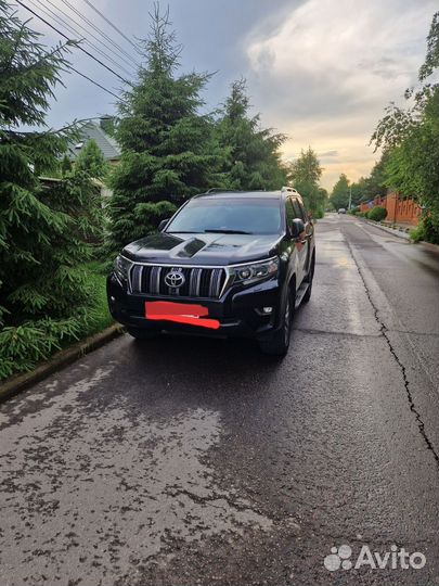 Toyota Land Cruiser Prado 2.8 AT, 2017, 200 000 км