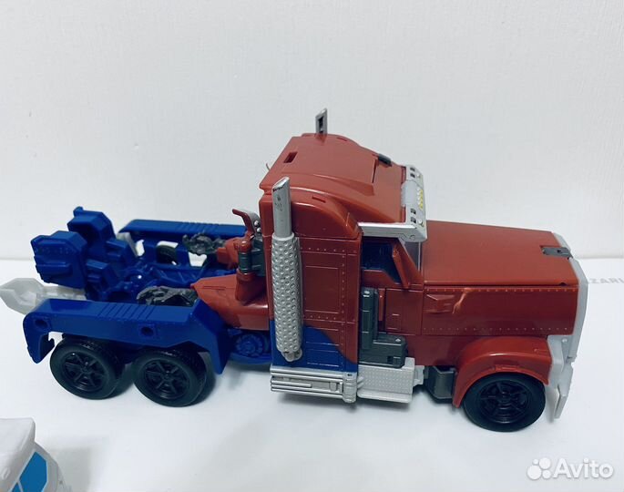 Transformers Optimus Prime 2012