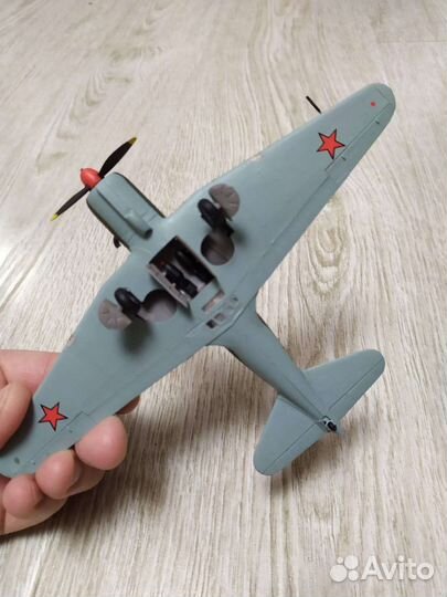 Сборная модель самолёта Су-2