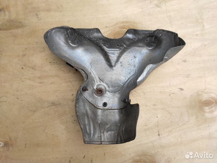 Щиток термозащитный Z22YH на Опель Зафира Б