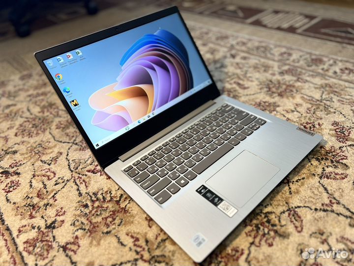 Новый Ноутбук Lenovo i3-1005G1/10gen/8гб/ssd