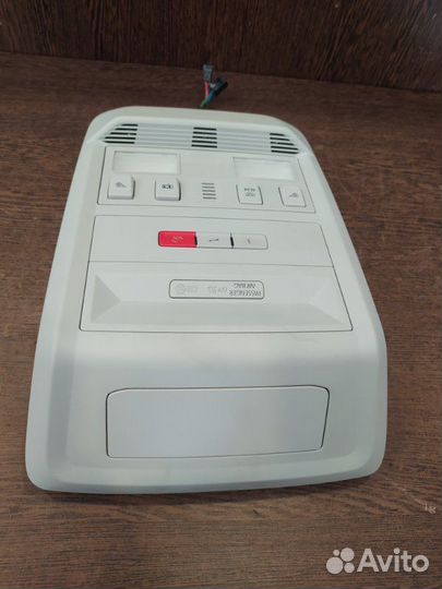 Плафон потолка передний Volkswagen Transporter