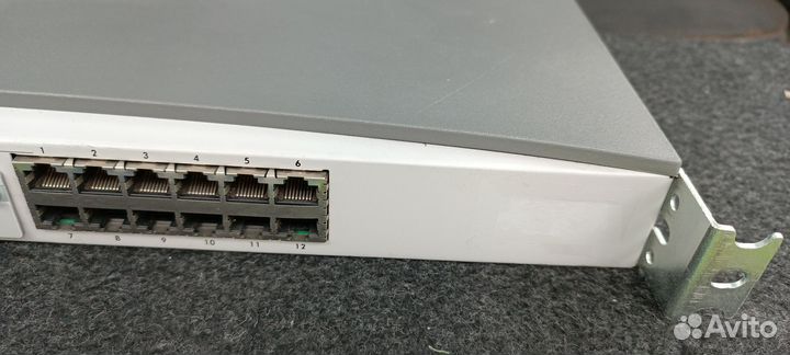 Коммутатор HP ProCurve Switch 2512 J4812A