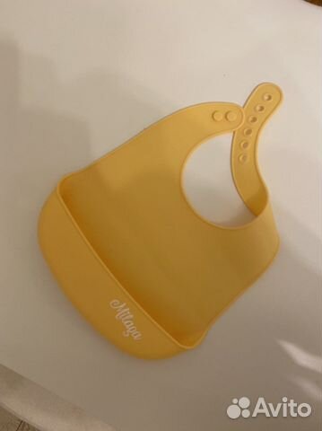 Слюнявчик силиконовый