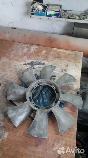 Вентилятор охлаждения радиатора митсубиси паджеро