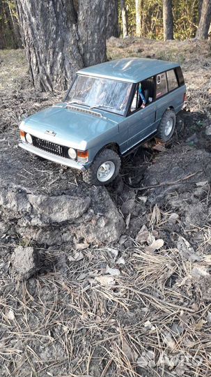 RC модель 1/10 Axial scx10ii Range Rover