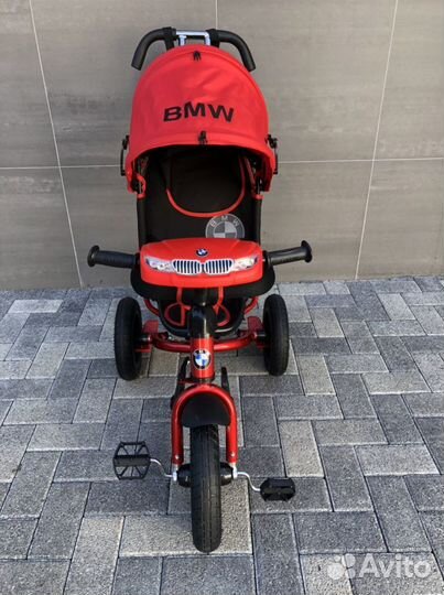 Трехколесный велосипед BMW