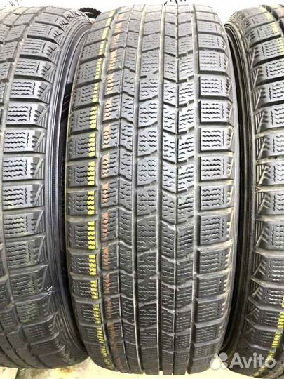 Dunlop DSX-2 215/60 R17 96Q