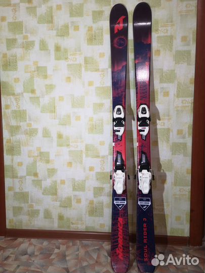 Горные лыжи твинтипы, горнолыжные ботинки, палки