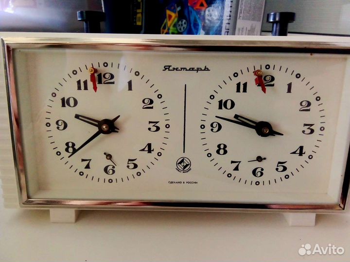 Часы шахматные янтарь