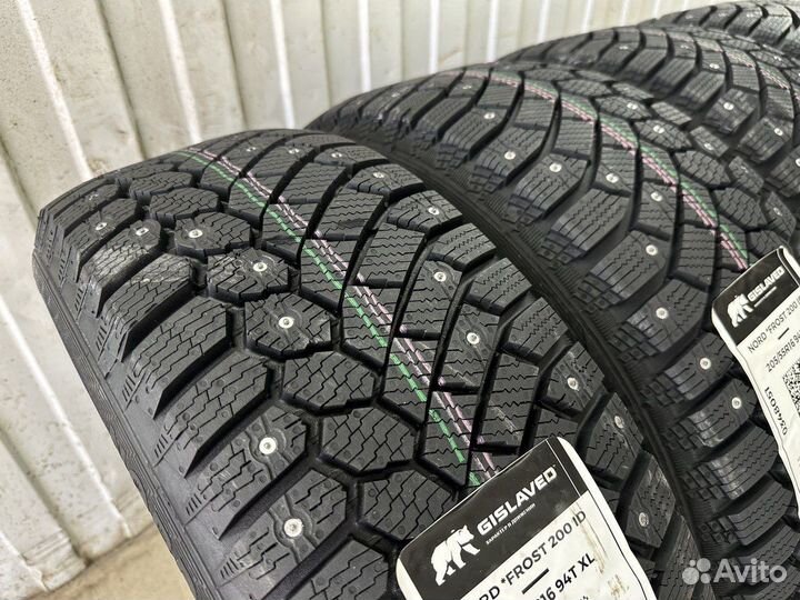 Gislaved Nord Frost 200 ID 205/55 R16 94T