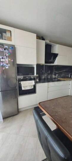 3-к. квартира, 75 м², 10/10 эт.