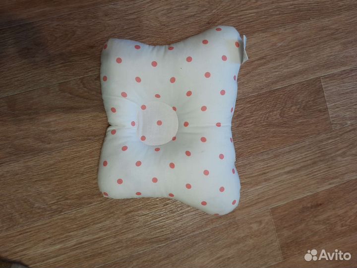 Матрасик, чехол на коляску, стульчик, подушки