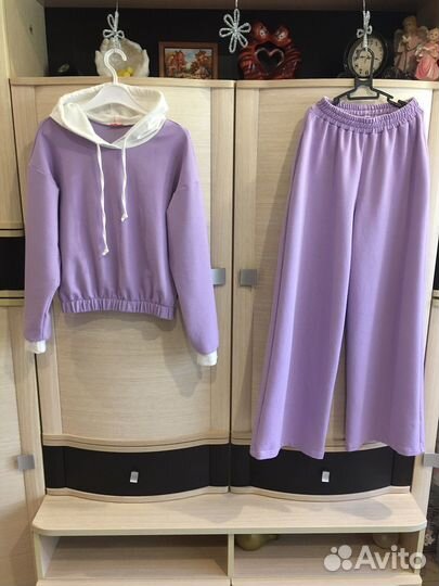 Костюм на девочку 140-146