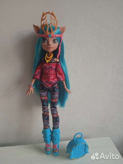 Кукла Монстер Хай Исси