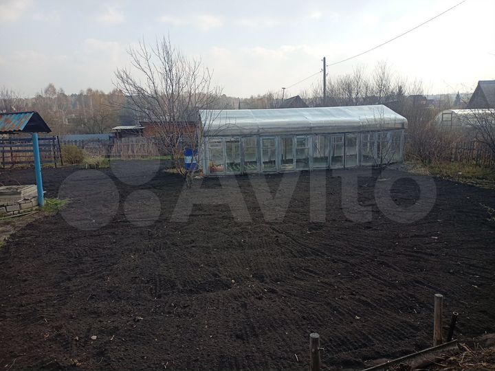 Дом 20 м² на участке 5 сот.