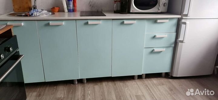 Кухонный гарнитур кухня