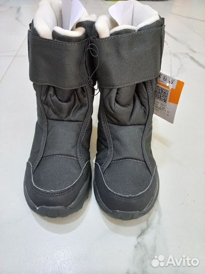 Зимние сапоги детские черно-белые Quechua 100