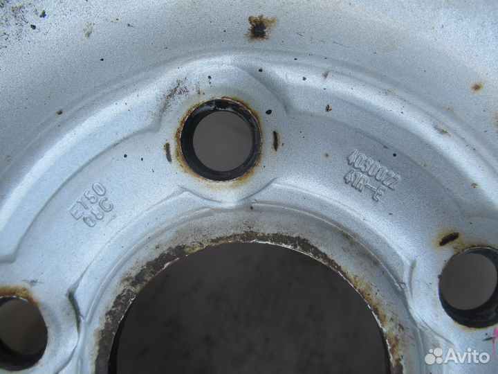 Колеса от Рено Дастер 215/65/16 Nokian nordman 4