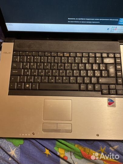 Asus w1000