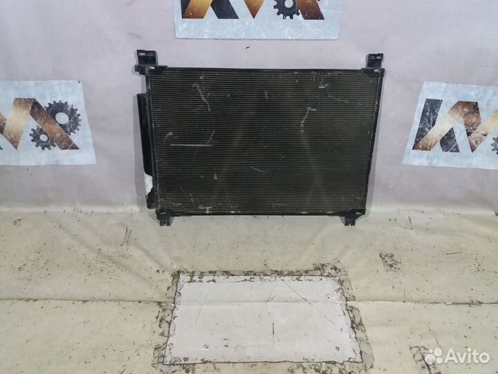 Тойота Хайлендер 2013- Радиатор кондиционер 22179
