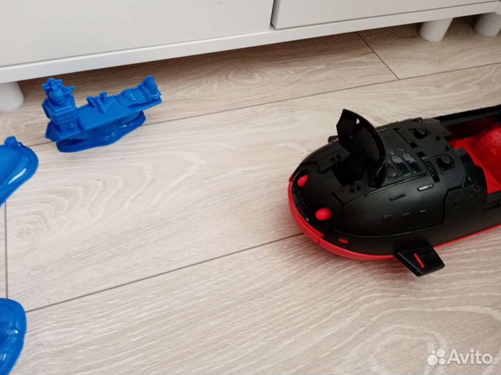 Подводная лодка игрушка
