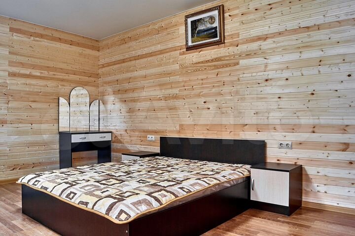 Гостиница, 600 м²