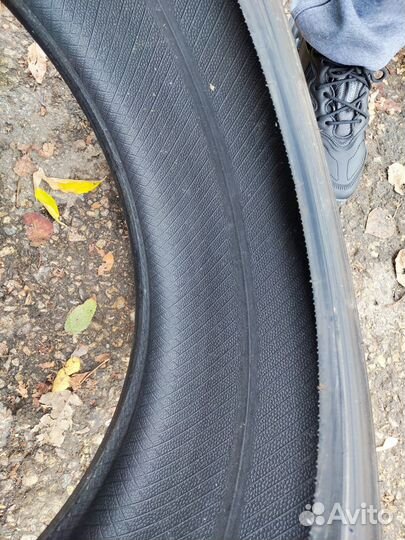 Triangle TH201 Sportex 235/40 R19 ZR